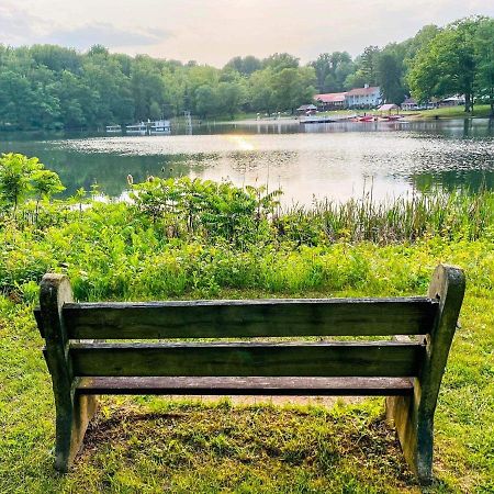 Modern Cabin With Hot Tub Grill Lake Beach Wineries Hiking Fishing And Hershey Park Family And Pet Friendly Superhosts On Ab&B Mount Gretna Luaran gambar