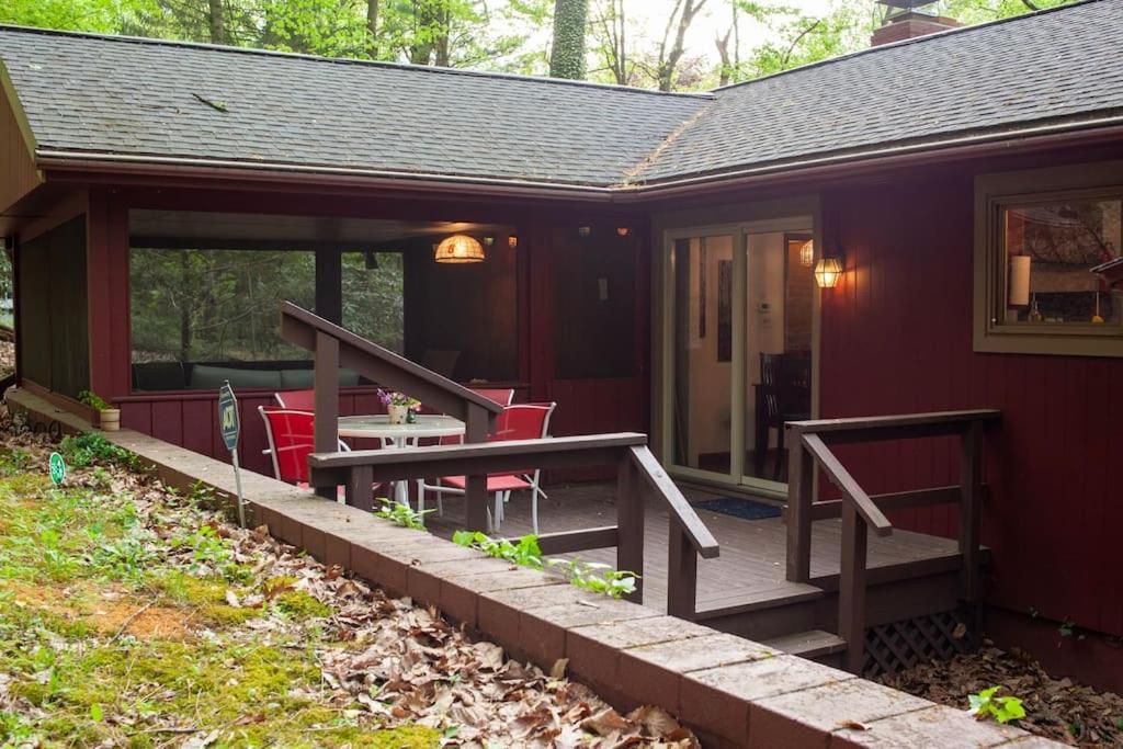 Modern Cabin With Hot Tub Grill Lake Beach Wineries Hiking Fishing And Hershey Park Family And Pet Friendly Superhosts On Ab&B Mount Gretna Luaran gambar