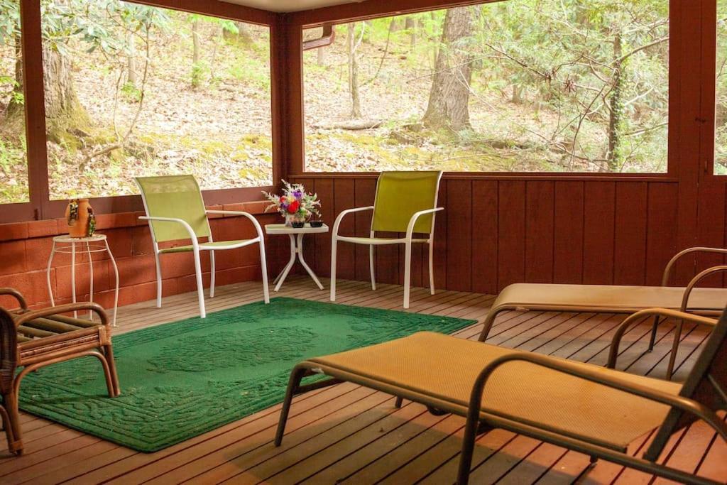 Modern Cabin With Hot Tub Grill Lake Beach Wineries Hiking Fishing And Hershey Park Family And Pet Friendly Superhosts On Ab&B Mount Gretna Luaran gambar
