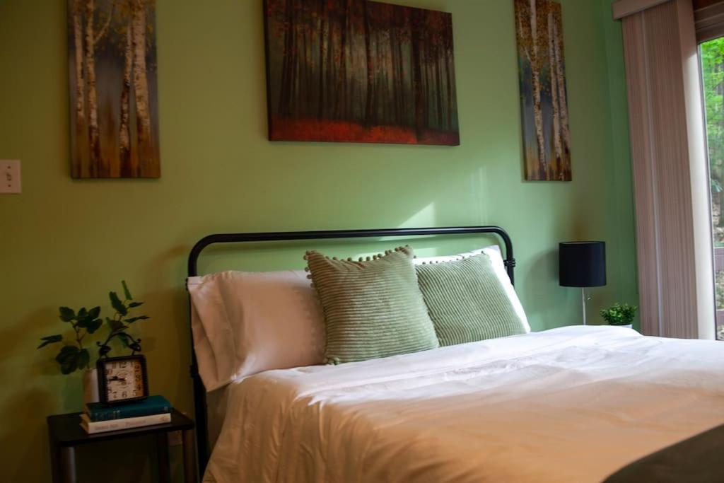 Modern Cabin With Hot Tub Grill Lake Beach Wineries Hiking Fishing And Hershey Park Family And Pet Friendly Superhosts On Ab&B Mount Gretna Luaran gambar