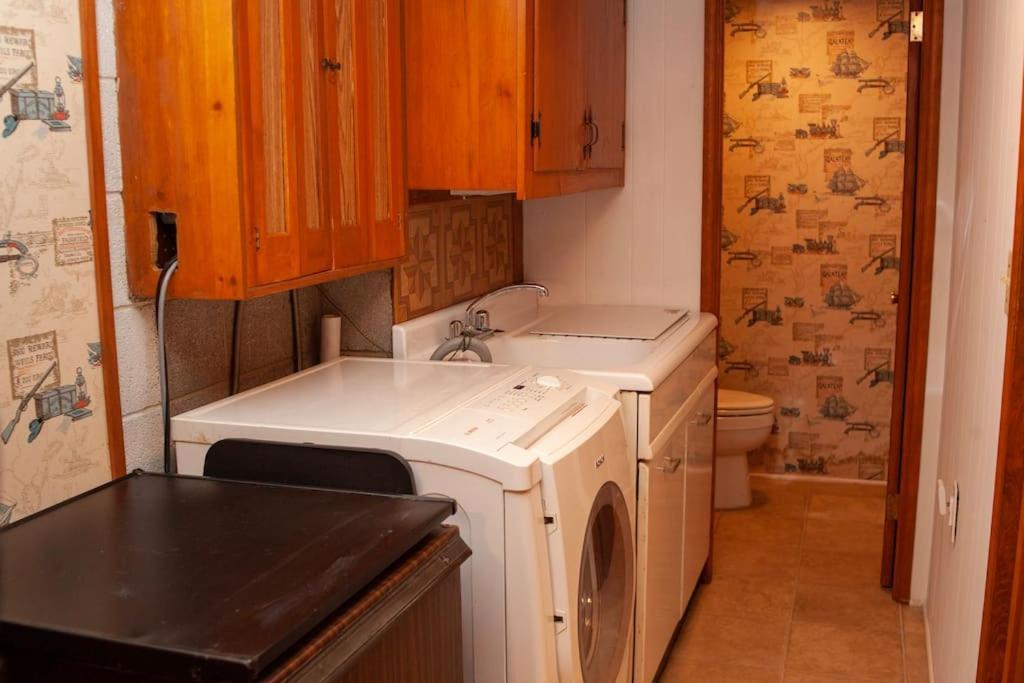Modern Cabin With Hot Tub Grill Lake Beach Wineries Hiking Fishing And Hershey Park Family And Pet Friendly Superhosts On Ab&B Mount Gretna Luaran gambar